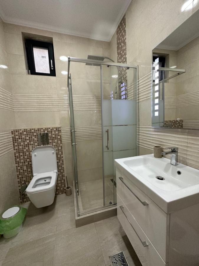 Golden Garden Luxury Apartment In Bucharest Luaran gambar