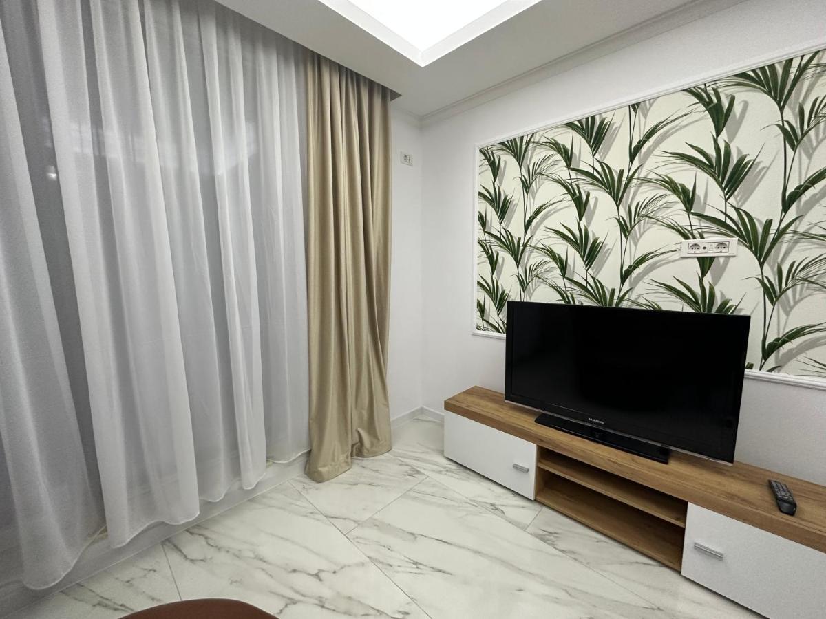 Golden Garden Luxury Apartment In Bucharest Luaran gambar